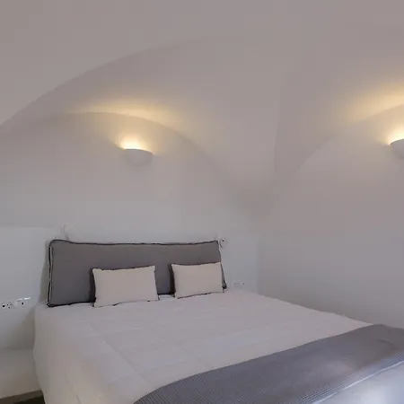 Aplada 5* Oia (Santorini)
